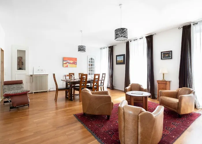 L\'Esquisse - Appt Pour 4 Dans Le Centre De Nantes