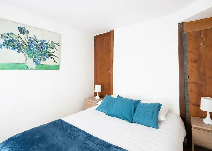 L\'Esquisse - Appt Pour 4 Dans Le Centre De Nantes